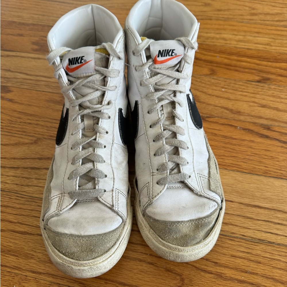 Nike Blazers - Men’s 8.5